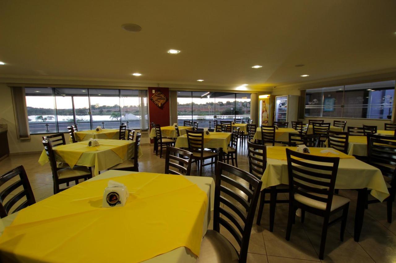 Beira Lago Palace Hotel Morrinhos  Exterior foto